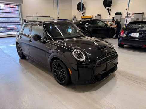 Used 2023 MINI Cooper S image 7