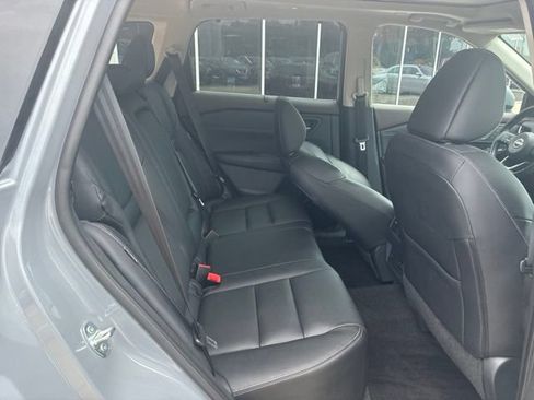 Used 2023 Nissan Rogue SL w/ SL Premium Package FWD image 9