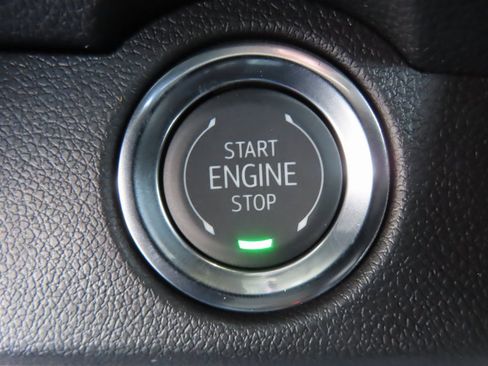 New 2026 Chevrolet Traverse RS w/ LPO, Floor Liner Package image 13