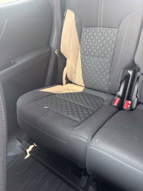 Used 2020 Chevrolet Blazer LT AWD/4WD image 16