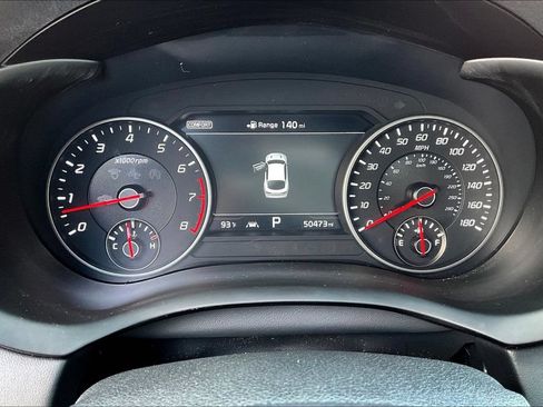 Used 2018 Kia Stinger GT2 RWD image 13