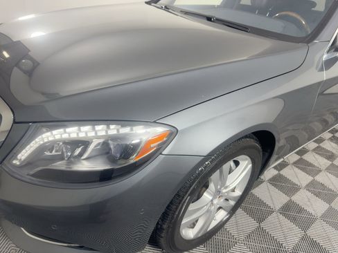 Used 2017 Mercedes-Benz S 550 4MATIC Sedan image 11