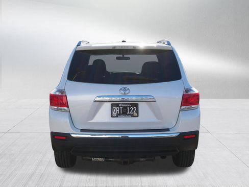 Used 2011 Toyota Highlander 2WD w/ Cold Weather Pkg image 6