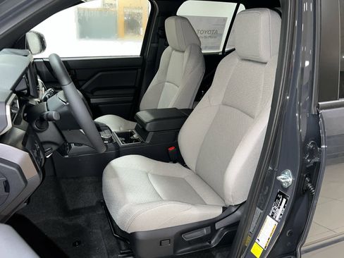 New 2026 Toyota 4Runner SR5 image 14