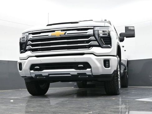 New 2025 Chevrolet Silverado 2500 High Country w/ High Country Premium Package AWD/4WD image 51