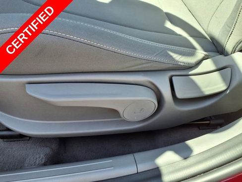 Certified 2024 Hyundai Elantra SEL image 15