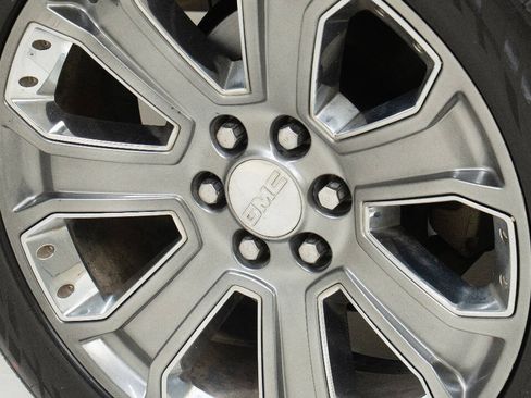 Used 2016 GMC Yukon Denali w/ Open Road Package AWD/4WD image 70