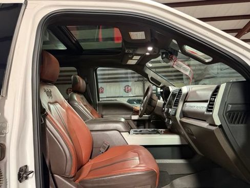 Used 2019 Ford F250 King Ranch w/ King Ranch Ultimate Package AWD/4WD image 16