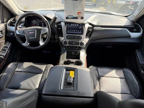 Used 2017 GMC Yukon SLT image 15