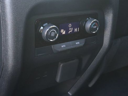 New 2026 Chevrolet Traverse Z71 w/ Enhanced Driving Package image 39