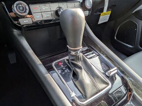 New 2026 Jeep Compass Latitude image 18