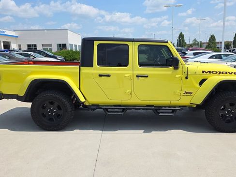 Used 2023 Jeep Gladiator Mojave w/ Cold Weather Group AWD/4WD image 6