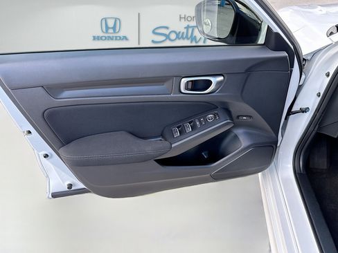 Used 2023 Honda Civic Sport image 19