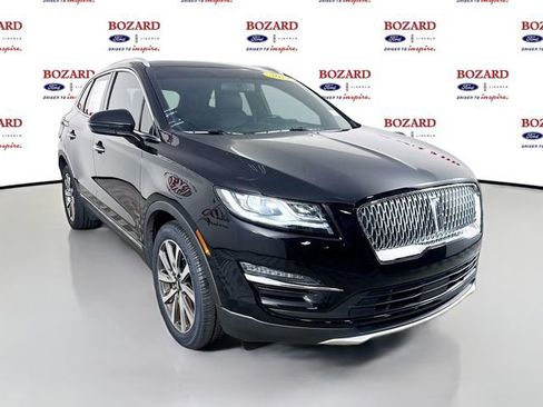 Used 2019 Lincoln MKC Reserve image 1