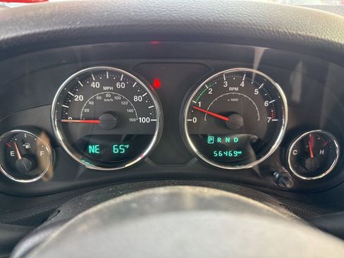 Used 2017 Jeep Wrangler Sport image 14