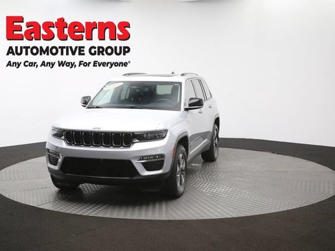 Used 2022 Jeep Grand Cherokee Limited 4xe AWD/4WD image 57