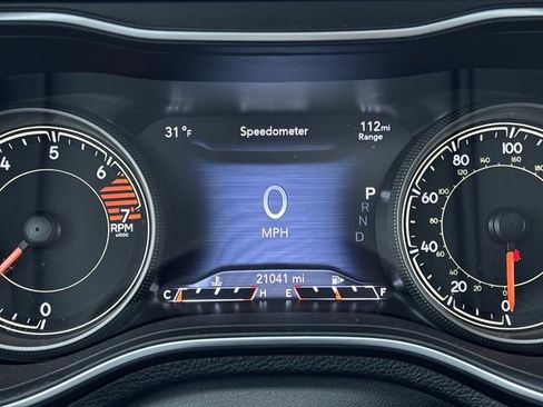 Used 2023 Jeep Cherokee Altitude Lux w/ Lux Elite Package image 23