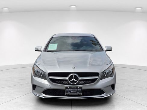 Used 2018 Mercedes-Benz CLA 250 4MATIC image 8