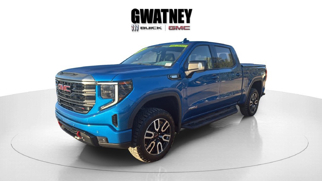 Used 2024 GMC Sierra 1500 AT4 w/ Technology Package AWD/4WD image 12