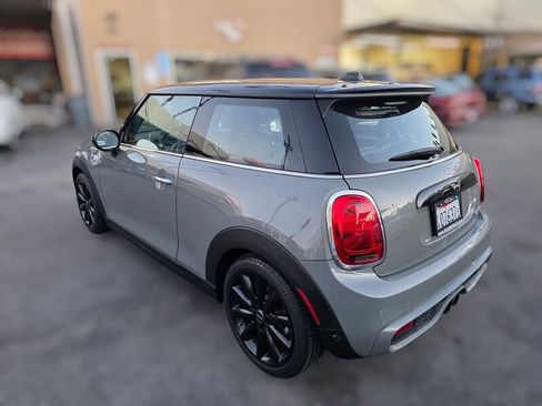Used 2019 MINI Cooper S image 3