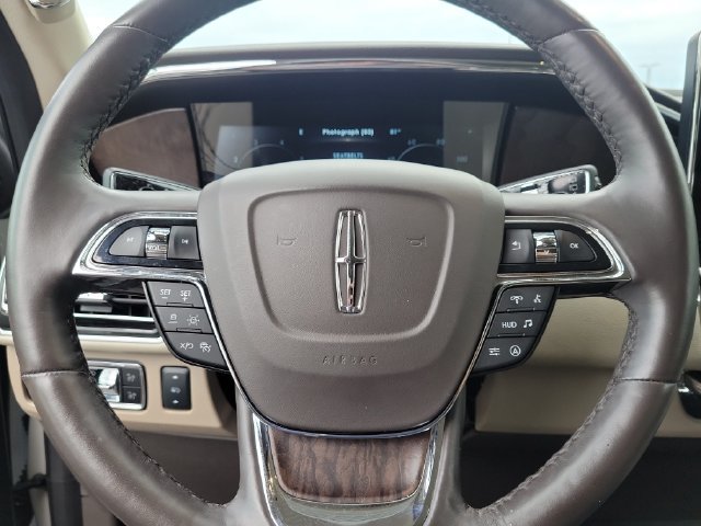 Used 2023 Lincoln Navigator Reserve RWD image 21