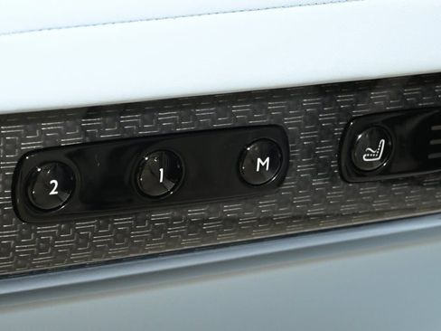 Used 2023 Rolls-Royce Ghost Black Badge w/ Black Badge Ghost Package image 25