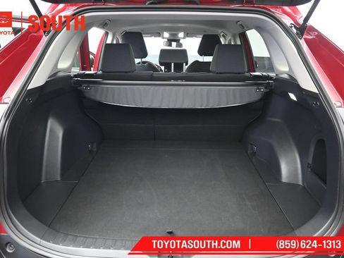 Used 2023 Toyota RAV4 LE AWD/4WD image 27