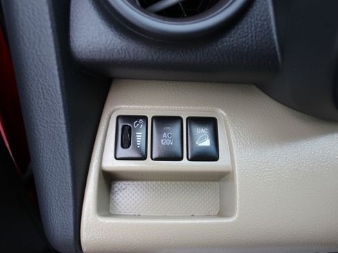 Used 2010 Toyota RAV4 Limited image 23