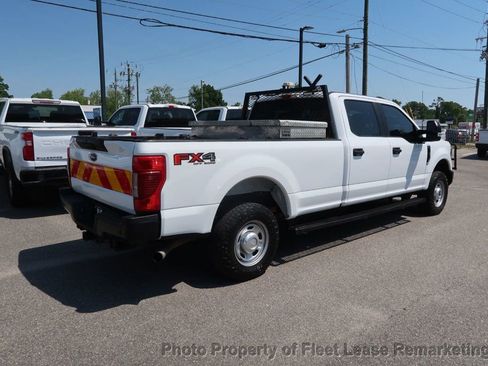 Used 2022 Ford F250 XL w/ Power Equipment Group AWD/4WD image 5