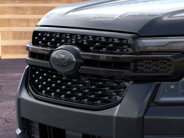 New 2026 Ford Ranger Lariat w/ Black Appearance Package AWD/4WD image 17