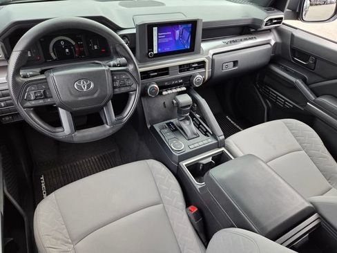 Used 2024 Toyota Tacoma SR5 RWD image 9