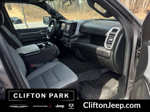Used 2022 RAM 1500 Big Horn AWD/4WD image 16
