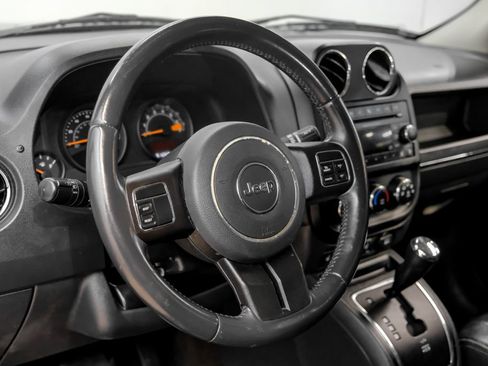 Used 2017 Jeep Patriot Sport w/ Power Value Group FWD image 21