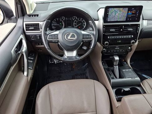 Used 2022 Lexus GX 460 Premium AWD/4WD image 13