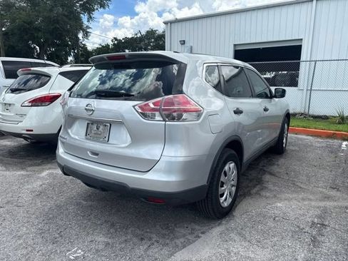 Used 2016 Nissan Rogue S FWD image 7