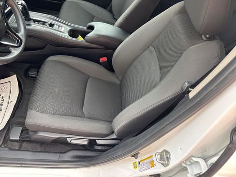 Used 2022 Honda HR-V EX image 18