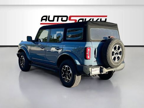 Used 2024 Ford Bronco Outer Banks AWD/4WD image 5