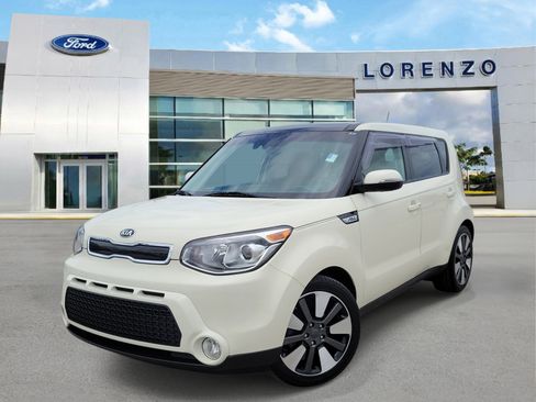 Used 2016 Kia Soul ! w/ Premium Package FWD image 1