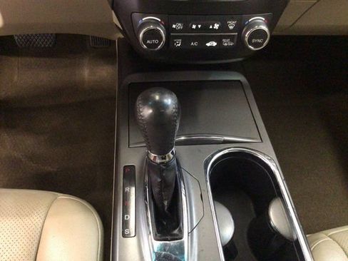 Used 2015 Acura RDX w/ Technology Package AWD/4WD image 23