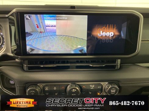 New 2026 Jeep Gladiator Sport image 23