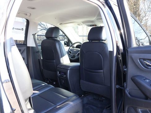 Used 2021 Chevrolet Traverse LS w/ LPO, Blackout Package image 47