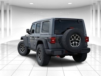 New 2026 Jeep Wrangler Unlimited Rubicon w/ Technology Group