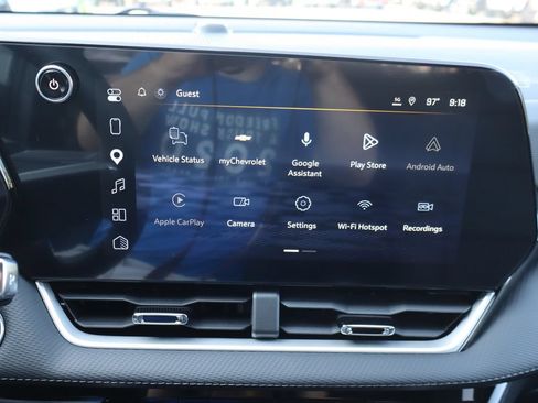 New 2027 Chevrolet Equinox LT w/ Safety and Technology Package AWD/4WD image 12