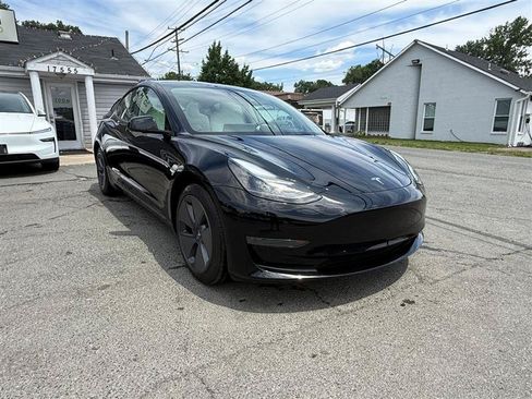 Used 2023 Tesla Model 3 Long Range AWD/4WD image 7