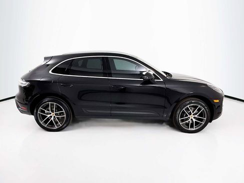 New 2026 Porsche Macan image 8