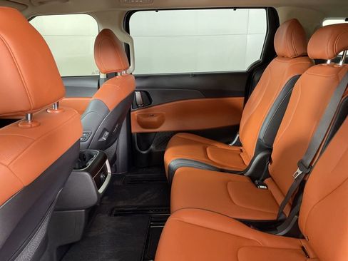 New 2026 Kia Carnival EX image 39