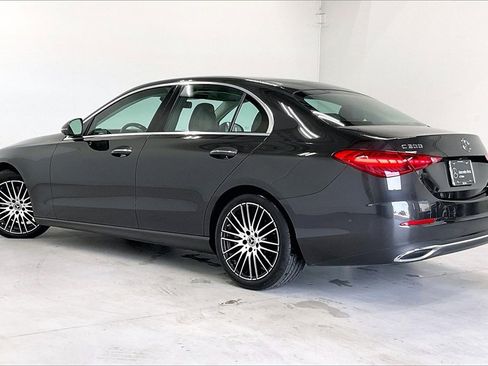 Used 2022 Mercedes-Benz C 300 Sedan image 11