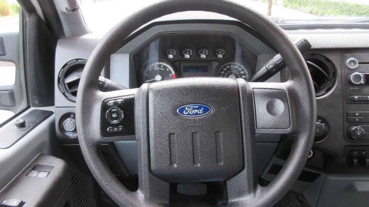 Used 2016 Ford F250 XL w/ XL Appearance Package AWD/4WD image 31