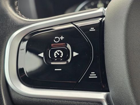 Used 2020 Volvo XC60 T5 Inscription w/ Protection Package Premier image 22