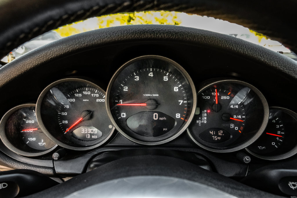 Used 2011 Porsche 911 Carrera GTS RWD image 17